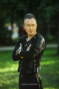 049-kcGaDRzCEpU