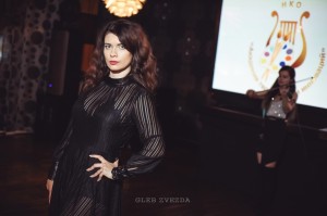 81