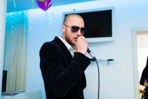 32